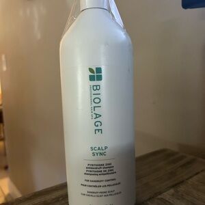 Biolage ScalpSync Anti-Dandruff Shampoo - NEW 33.8 oz Bottle